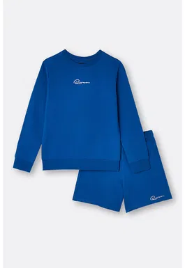 Set de bluza sport cu decolteu la baza gatului si pantaloni scurti