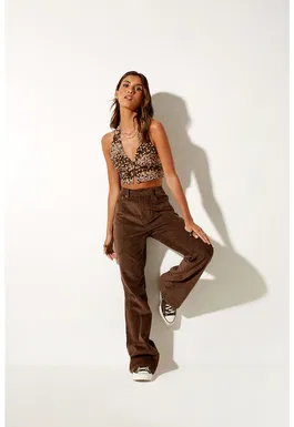 Top crop cu decolteu in V