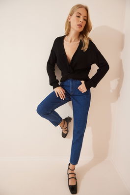 Happiness İstanbul Sweater - Black - Fitted