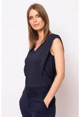 Tricou cu decolteu in V si detalii crosetate Bitta