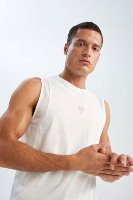 DEFACTO Slim Fit Crew Neck Athlete