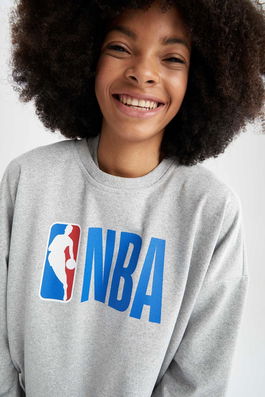 Defacto Fit NBA Licensed Oversize Fit Sweatshirt