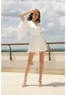Rochie mini cu decolteu in V