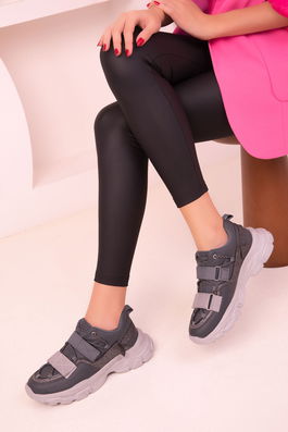 Soho Smoked Women's Sneakers 17478