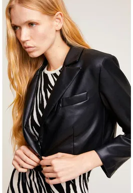 Sacou crop din piele ecologica