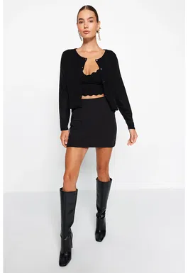 Set de cardigan si top crop tricotat fin