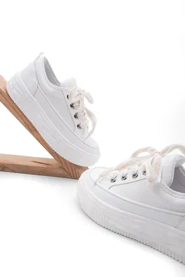 Marjin Women's Sneakers Thick Sole Sports Shoes Rova White