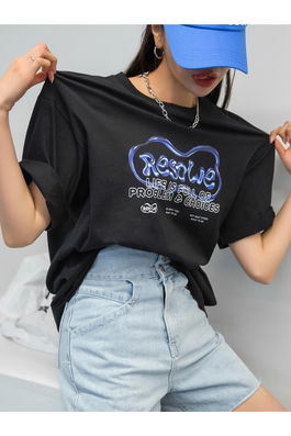K&H TWENTY-ONE Women's Black Roselve Printed Oversized Tshirt
