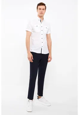 Camasa slim fit cu guler fixat cu nasturi