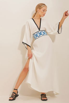 Trend Alaçatı Stili Women's White Maxiboy Dress With Embroidery Waist